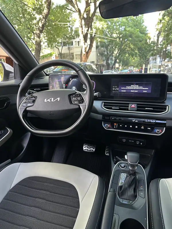 Mira esta publicación de KIA K3 2025 en Motordil