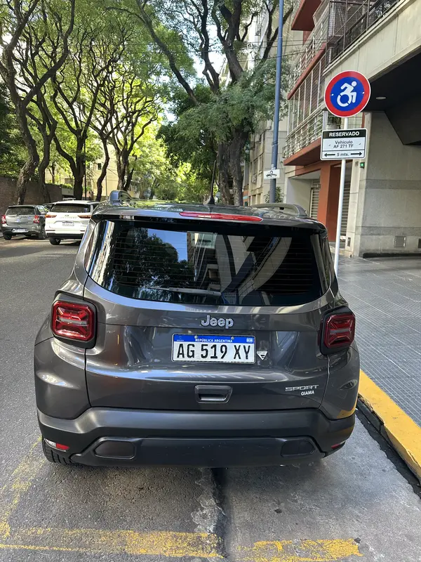 Mirá esta publicación de Jeep Renegade