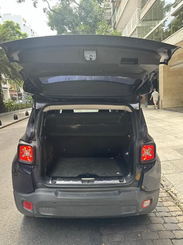 Mirá esta publicación de Jeep Renegade