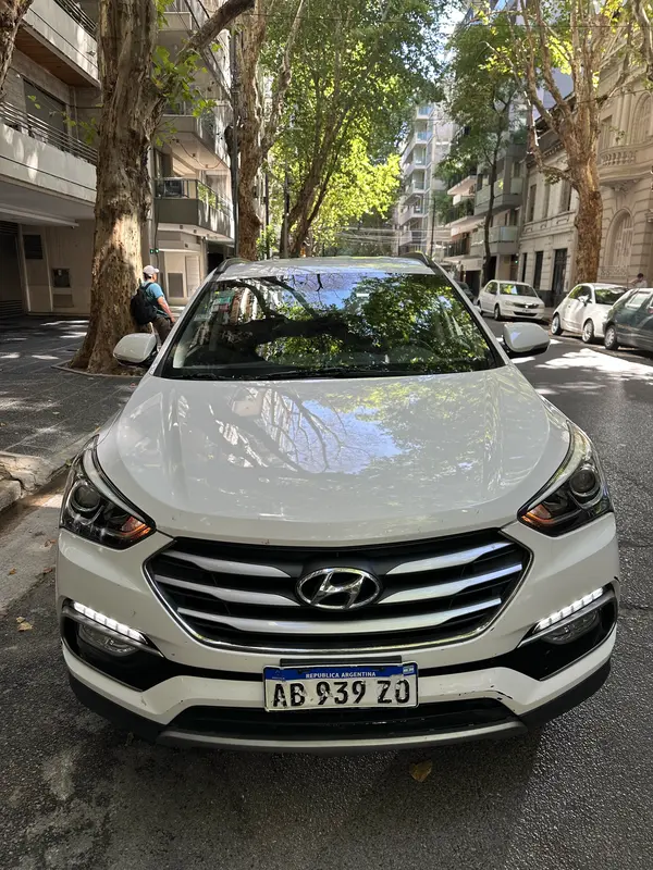 Mirá esta publicación de Hyundai Santa Fe