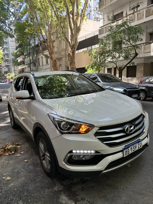 Mirá esta publicación de Hyundai Santa Fe
