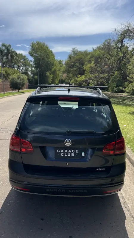 Mira esta publicación de Volkswagen Suran 2013 en Motordil