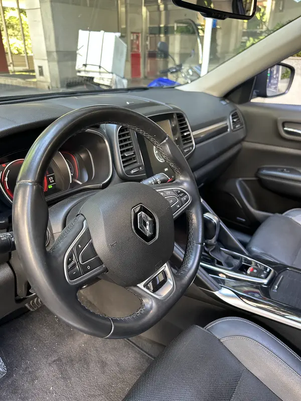 Mira esta publicación de Renault Koleos 2018 en Motordil