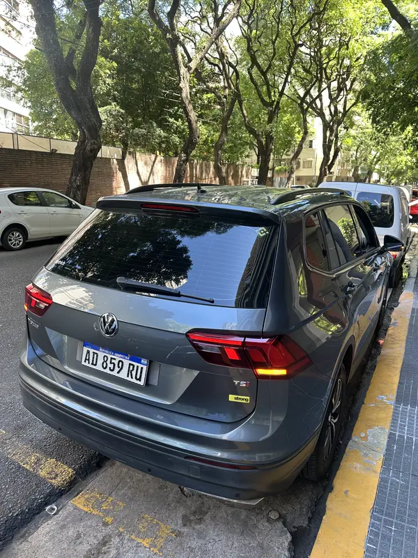 Mira esta publicación de Volkswagen Tiguan Allspace 2019 en Motordil