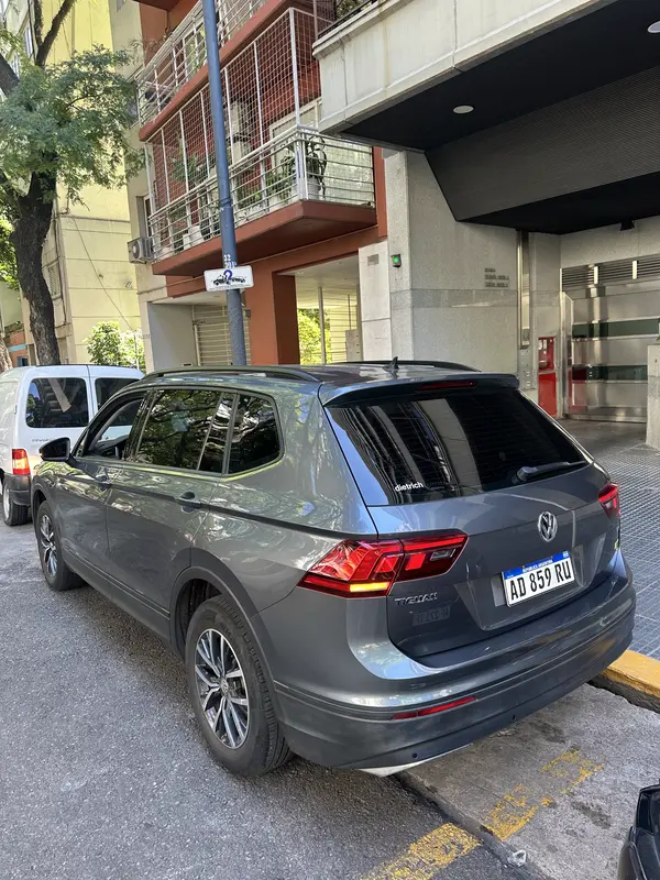 Mira esta publicación de Volkswagen Tiguan Allspace 2019 en Motordil