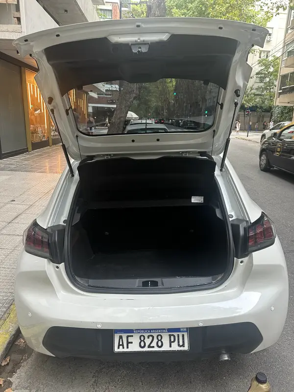 Mirá esta publicación de Peugeot 208