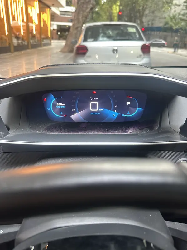 Mira esta publicación de Peugeot 208 2023 en Motordil