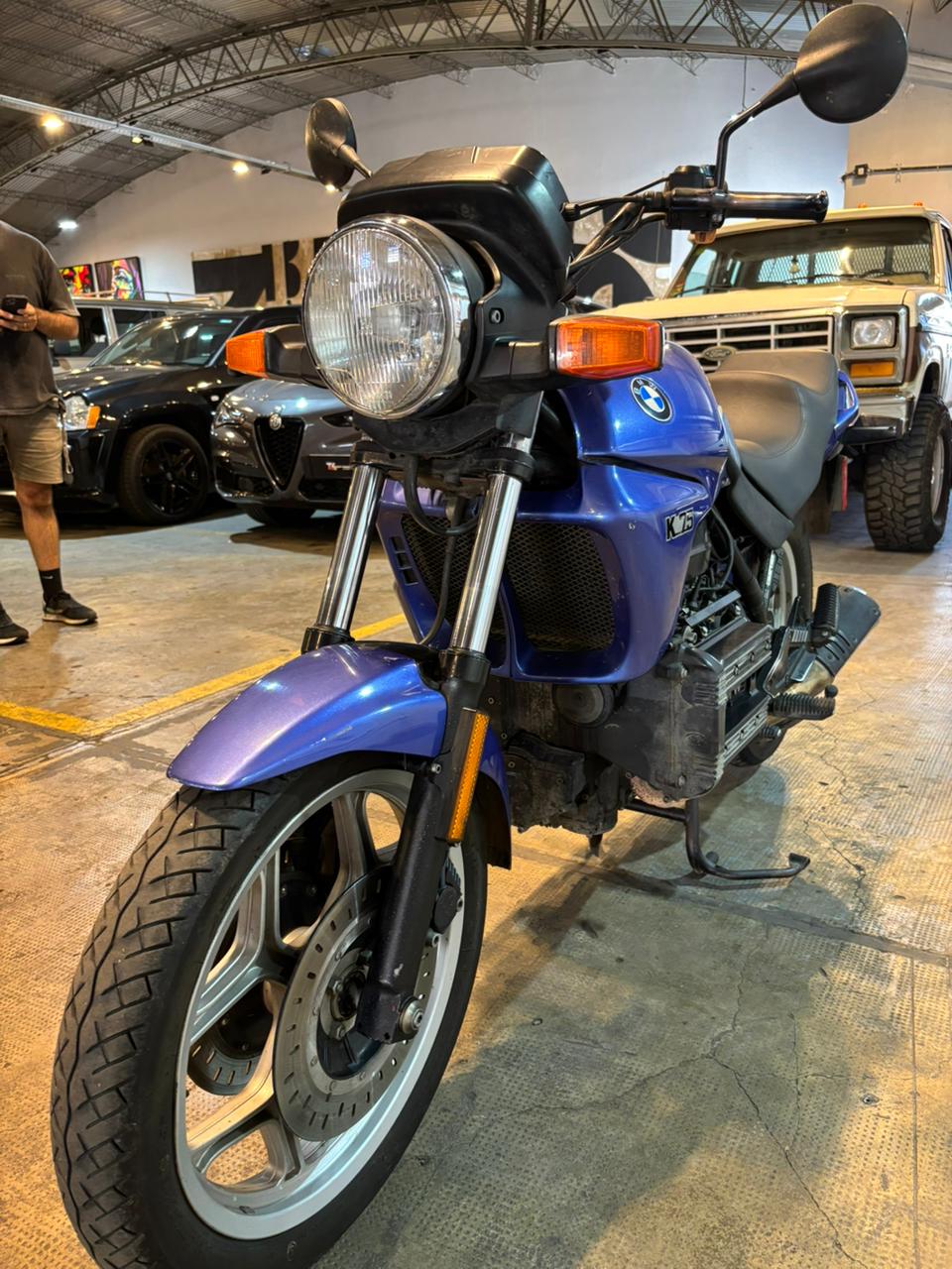 Mira esta publicación de BMW K 75 1995 en Motordil