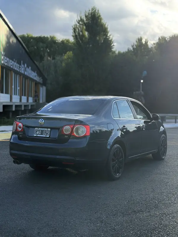 Mira esta publicación de Volkswagen Vento 2007 en Motordil