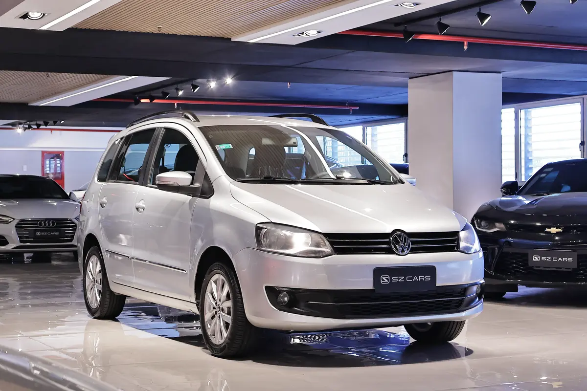 Mira esta publicación de Volkswagen Suran 2010 en Motordil