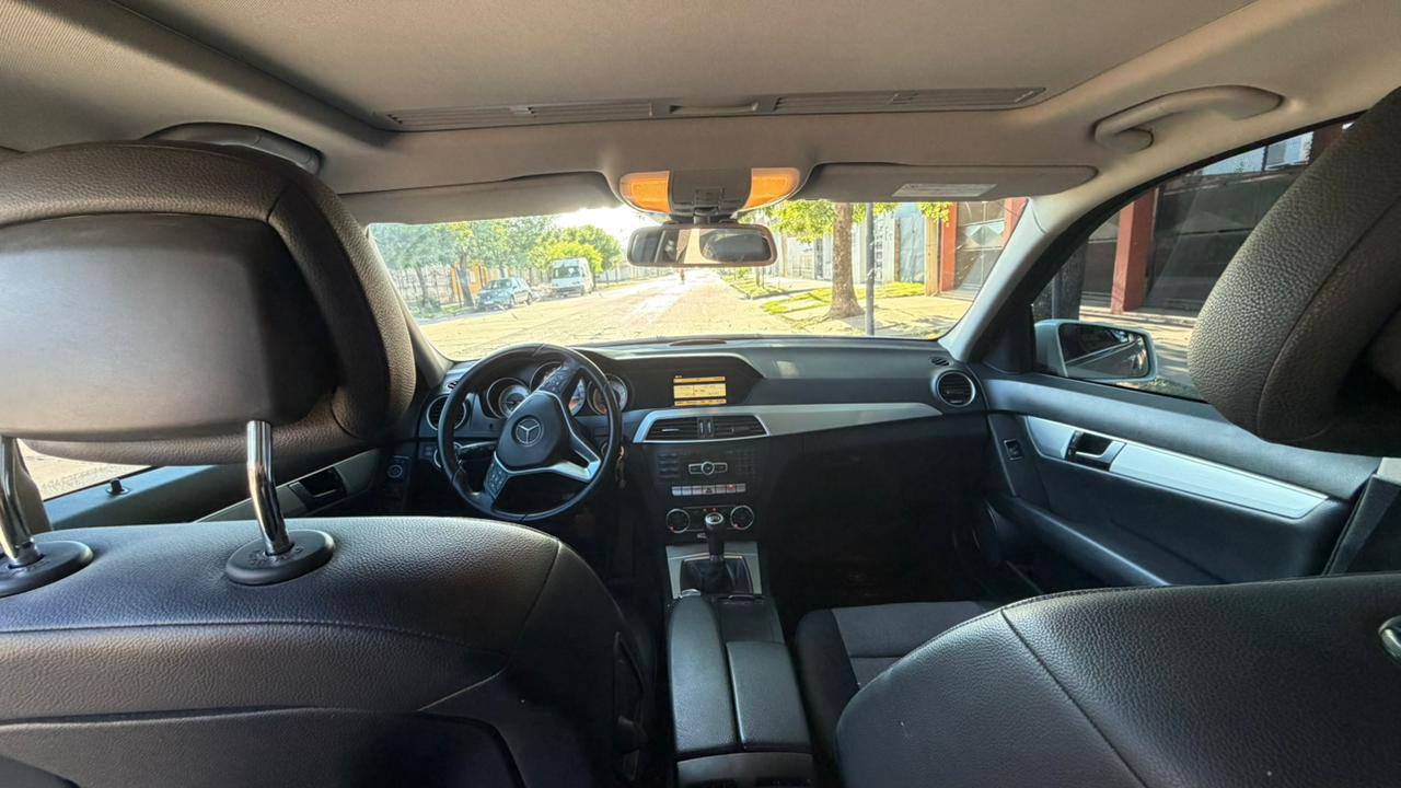 Mira esta publicación de Mercedes Benz Clase C 2012 en Motordil