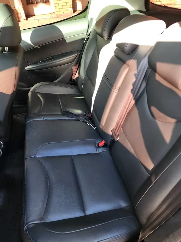 Mira esta publicación de Peugeot 308 2014 en Motordil