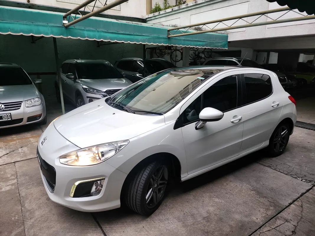 Mira esta publicación de Peugeot 308 2014 en Motordil