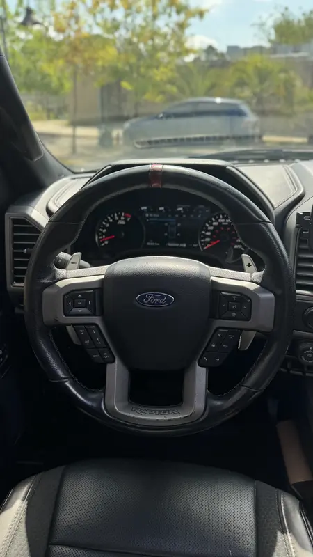 Mirá esta publicación de Ford F 150 Raptor