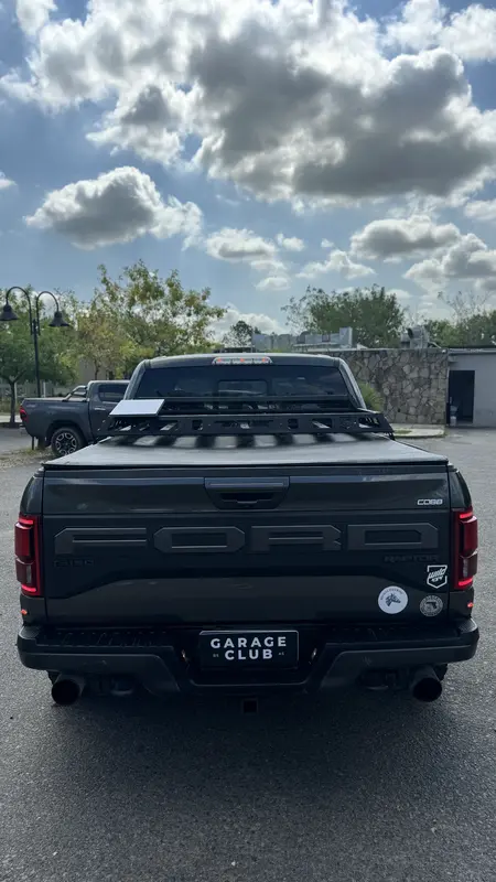 Mirá esta publicación de Ford F 150 Raptor
