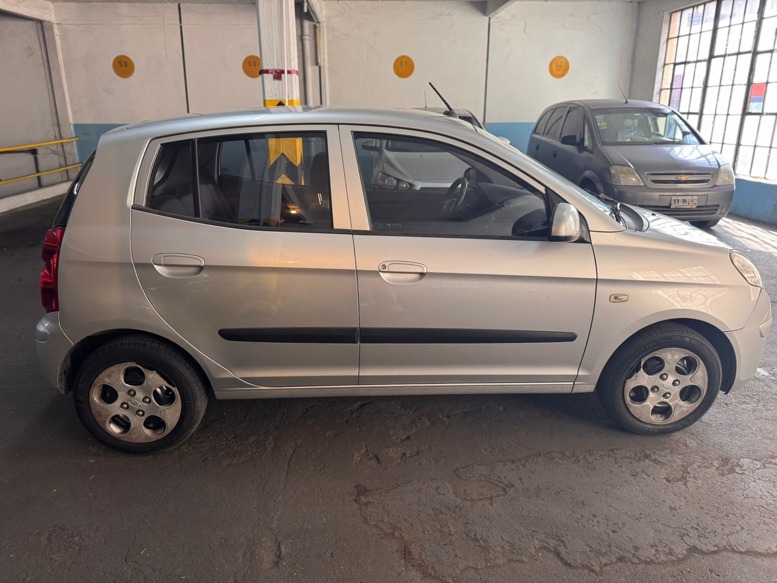 Mira esta publicación de KIA Picanto 2011 en Motordil