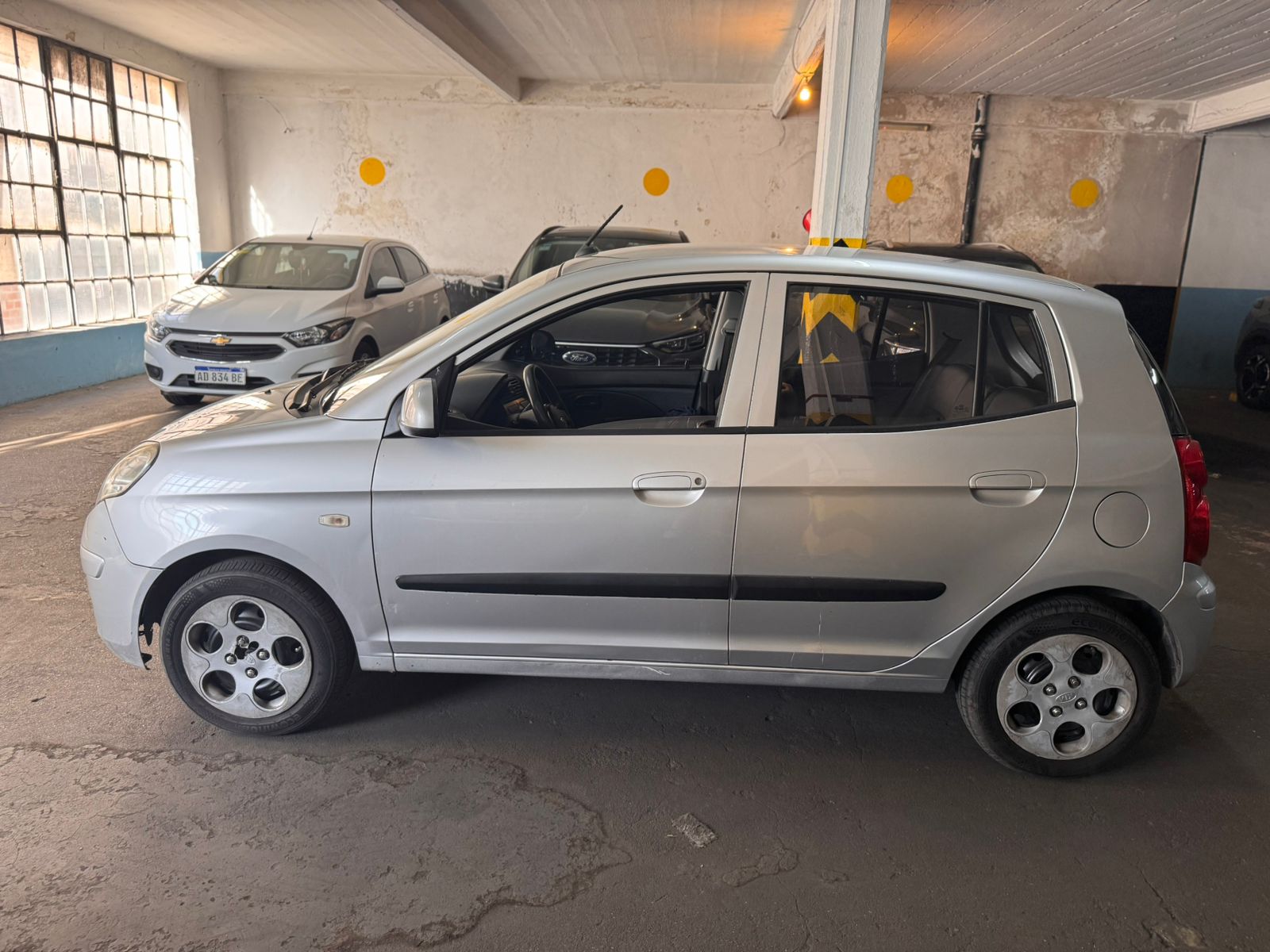 Mira esta publicación de KIA Picanto 2011 en Motordil