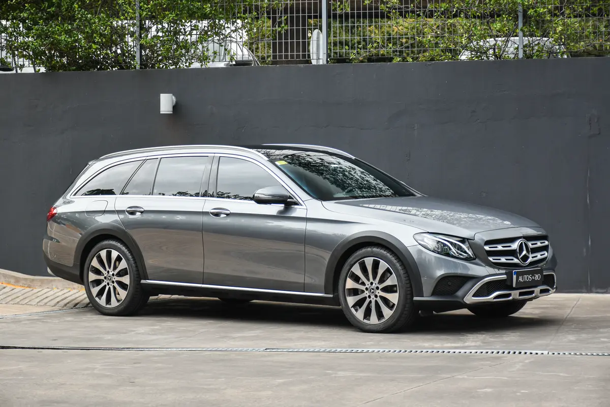 Mira esta publicación de Mercedes Benz Clase E 2019 en Motordil