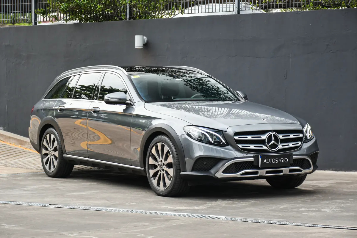 Mira esta publicación de Mercedes Benz Clase E 2019 en Motordil