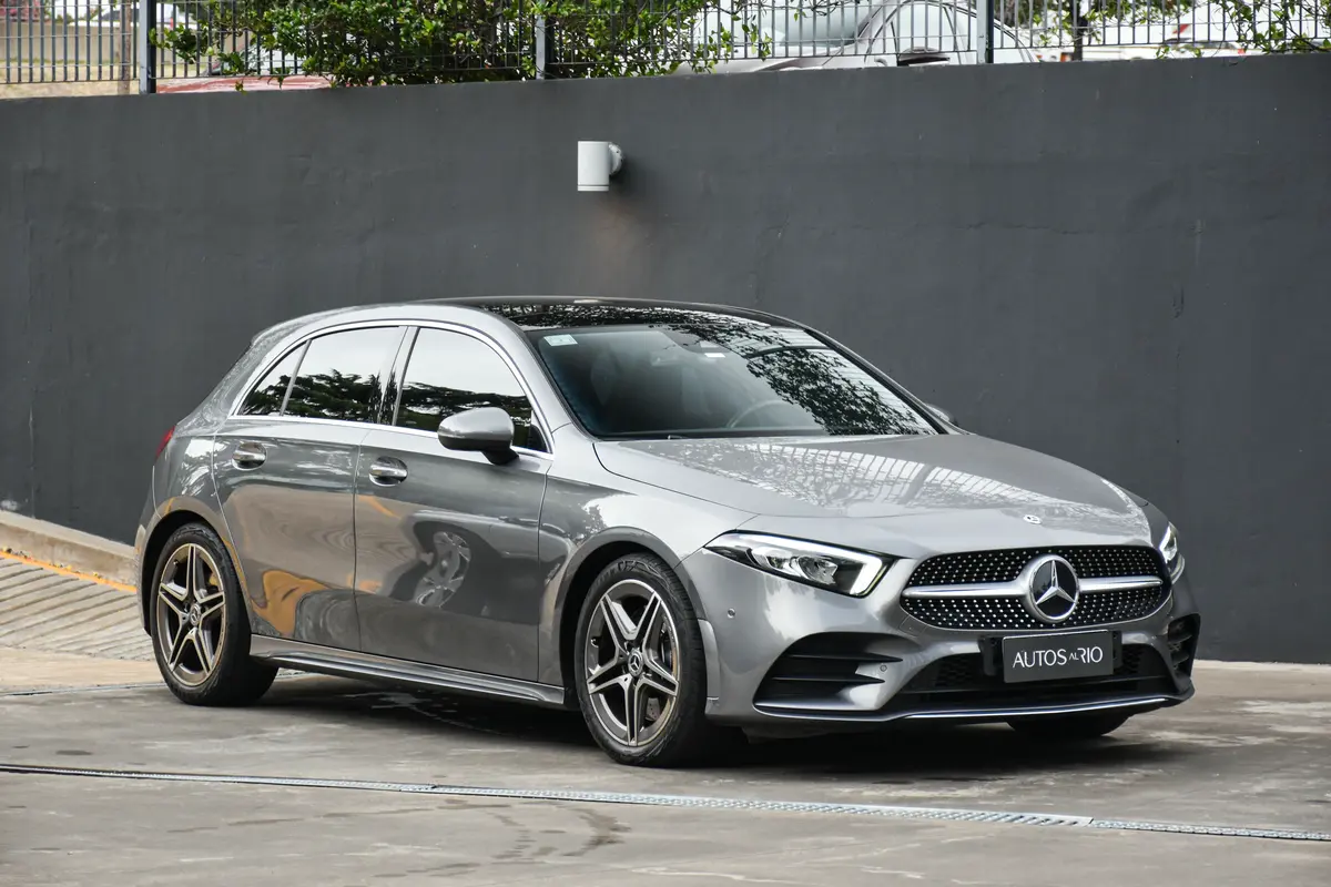 Mira esta publicación de Mercedes Benz Clase A 2020 en Motordil