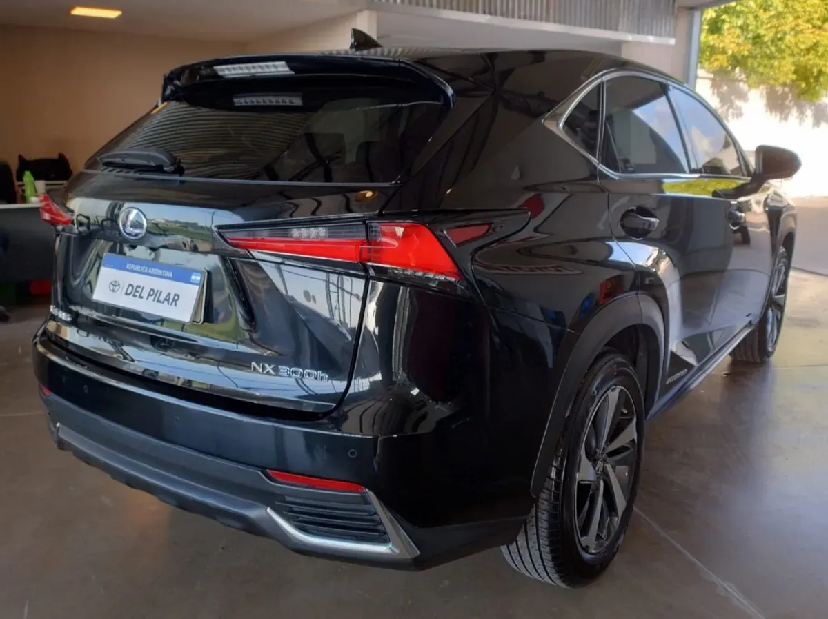 Mira esta publicación de Lexus NX 2019 en Motordil