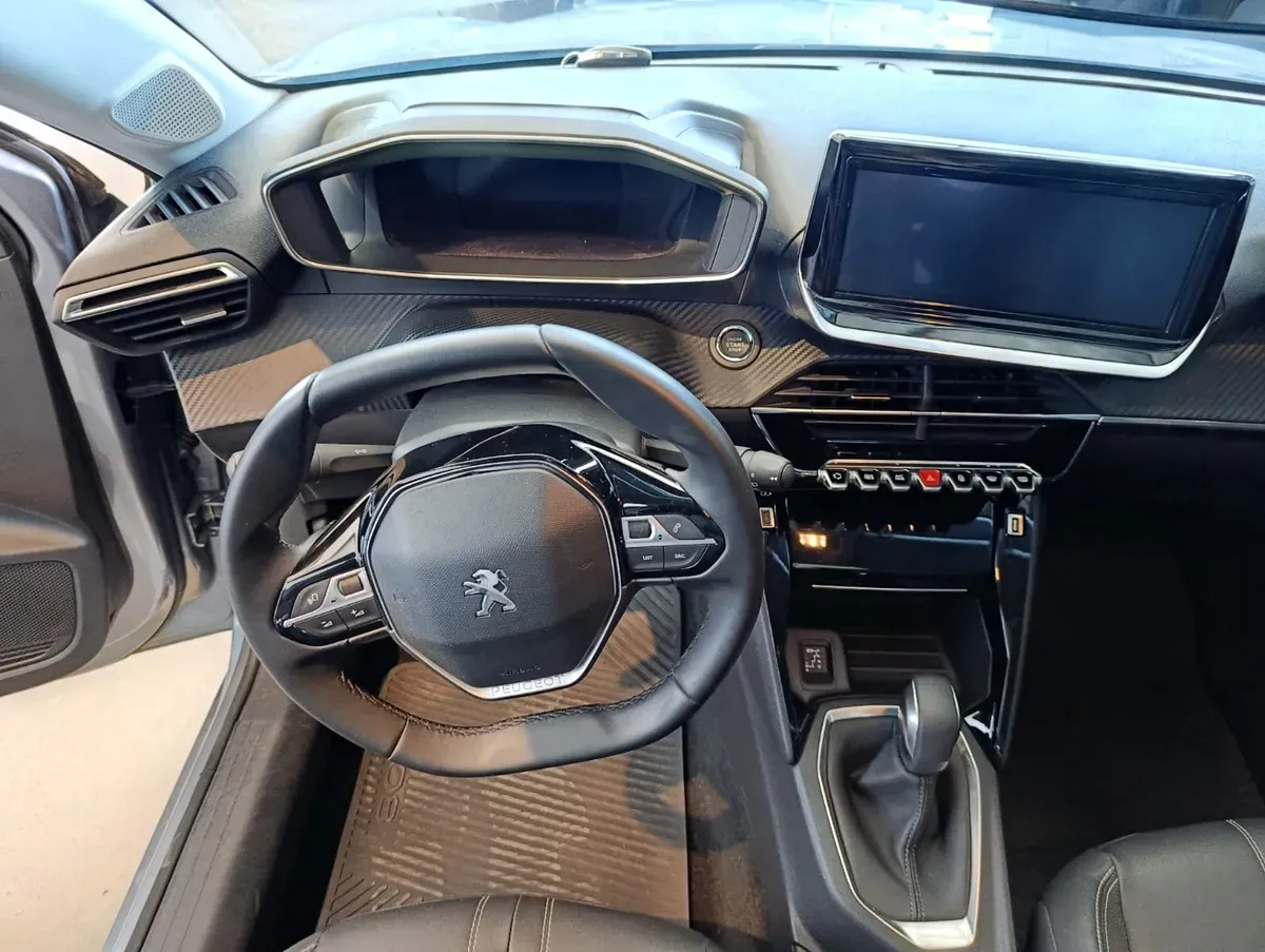 Mirá esta publicación de Peugeot 208