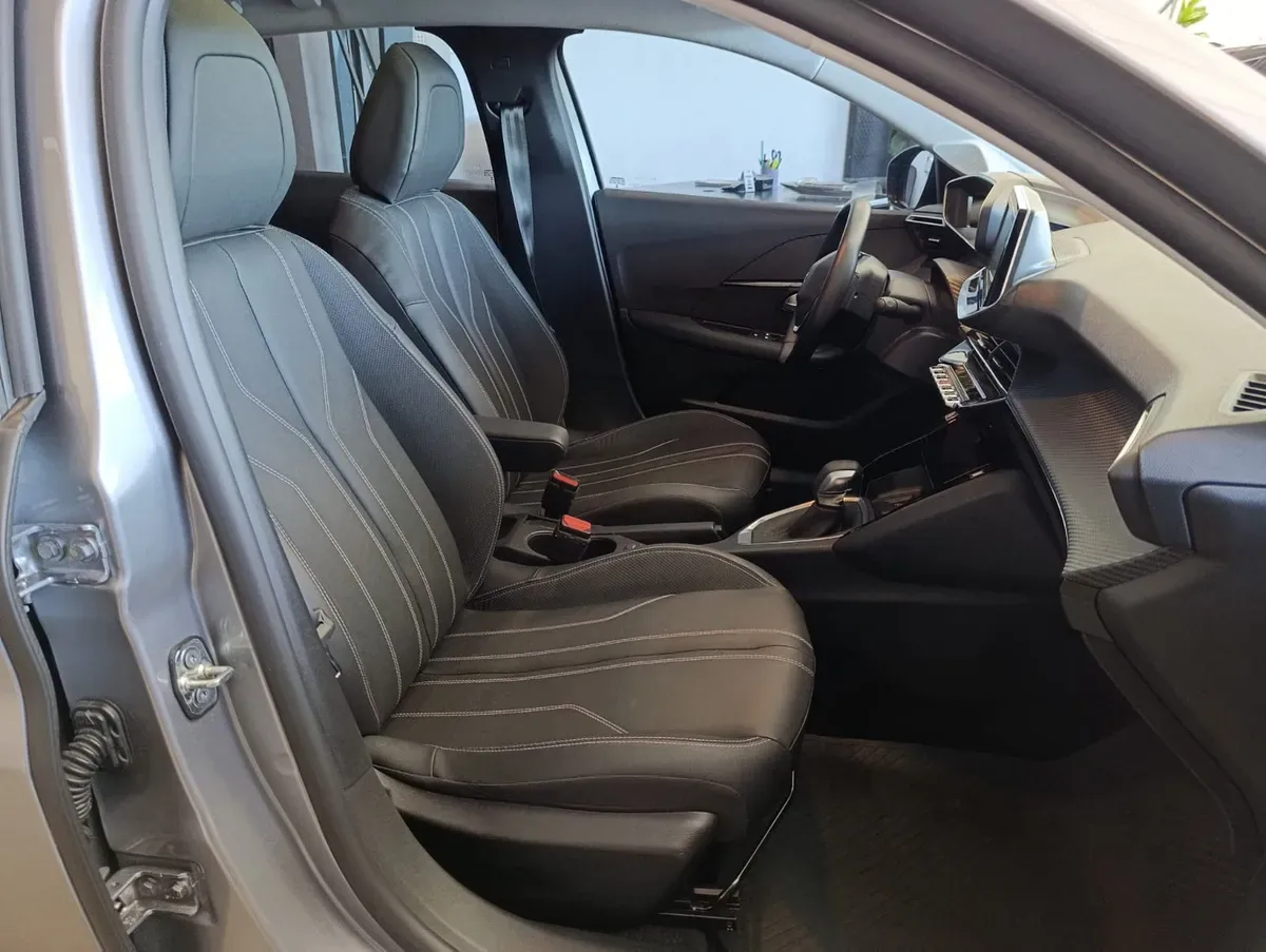 Mirá esta publicación de Peugeot 208