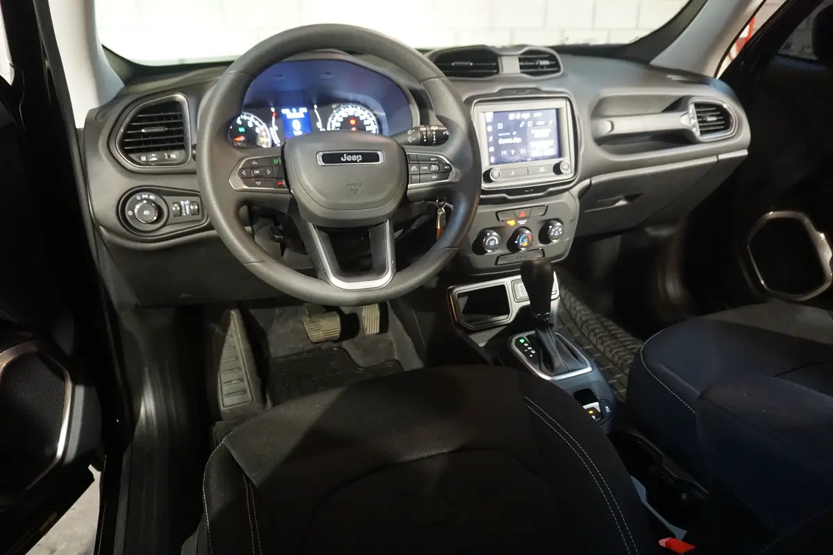 Mirá esta publicación de Jeep Renegade