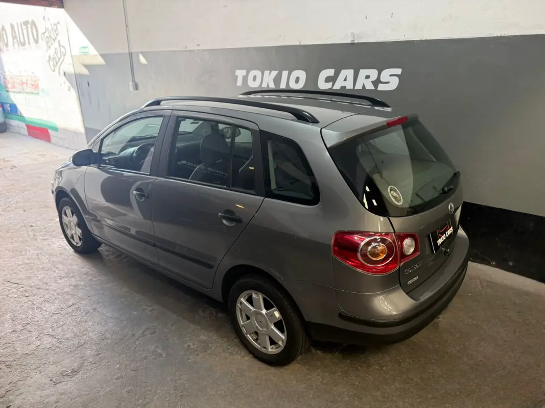 Mira esta publicación de Volkswagen Suran 2006 en Motordil