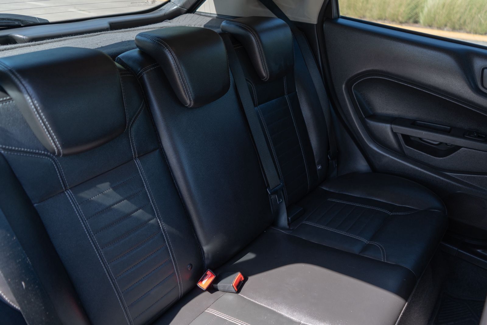 Mira esta publicación de Ford Fiesta 2015 en Motordil