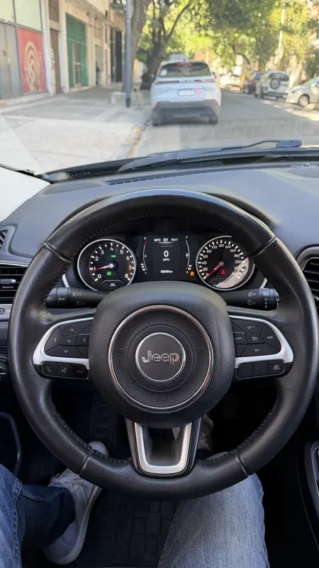 Mirá esta publicación de Jeep Compass