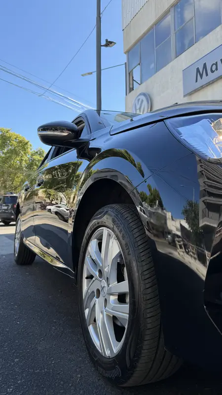 Mirá esta publicación de Peugeot 208