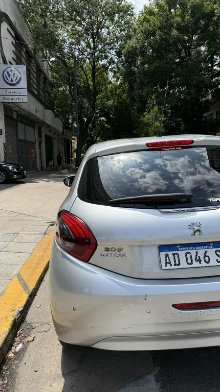 Mirá esta publicación de Peugeot 208