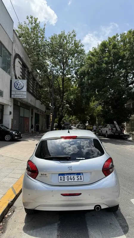 Mirá esta publicación de Peugeot 208