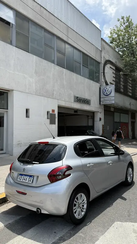 Mirá esta publicación de Peugeot 208