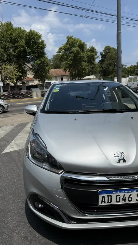 Mirá esta publicación de Peugeot 208
