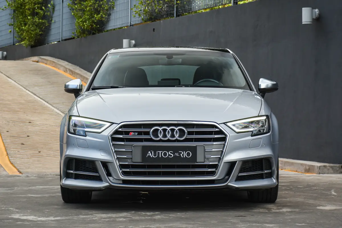 Mira esta publicación de Audi S3 2018 en Motordil