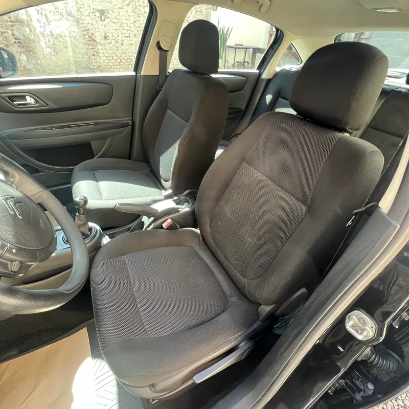 Mira esta publicación de Citroen C 4 2012 en Motordil