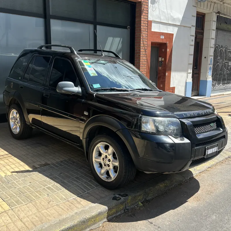 Mira esta publicación de Land Rover Freelander 2006 en Motordil