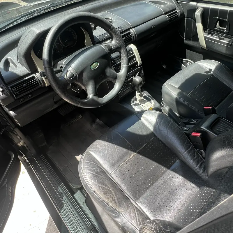 Mira esta publicación de Land Rover Freelander 2006 en Motordil