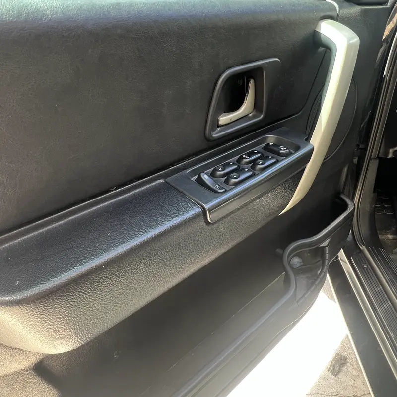 Mira esta publicación de Land Rover Freelander 2006 en Motordil