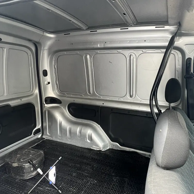 Mira esta publicación de Renault Kangoo 2014 en Motordil