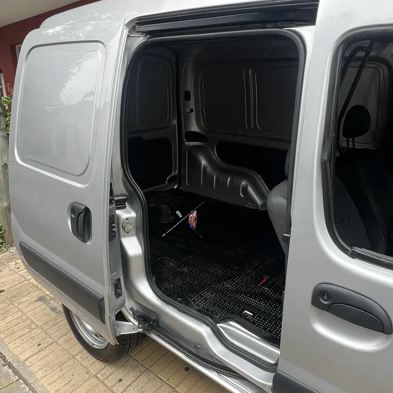 Mira esta publicación de Renault Kangoo 2014 en Motordil