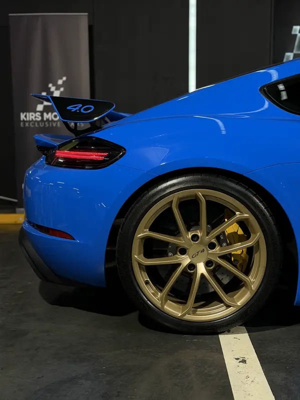 Mira esta publicación de Porsche 718 2022 en Motordil