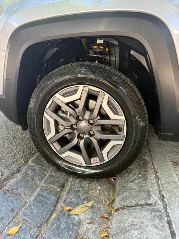 Mirá esta publicación de Jeep Renegade