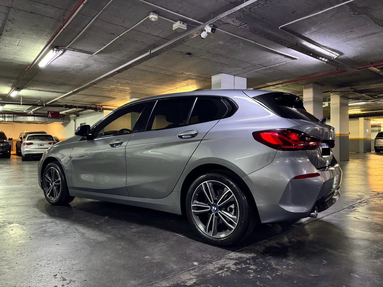 Mira esta publicación de BMW Serie 1 2024 en Motordil