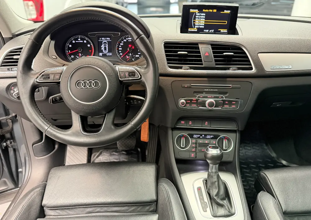 Mira esta publicación de Audi Q3 2018 en Motordil