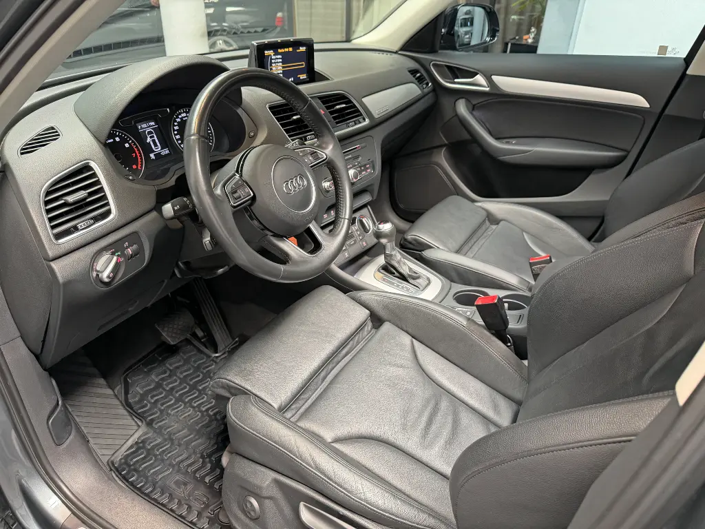 Mira esta publicación de Audi Q3 2018 en Motordil