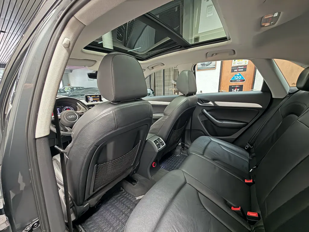 Mira esta publicación de Audi Q3 2018 en Motordil