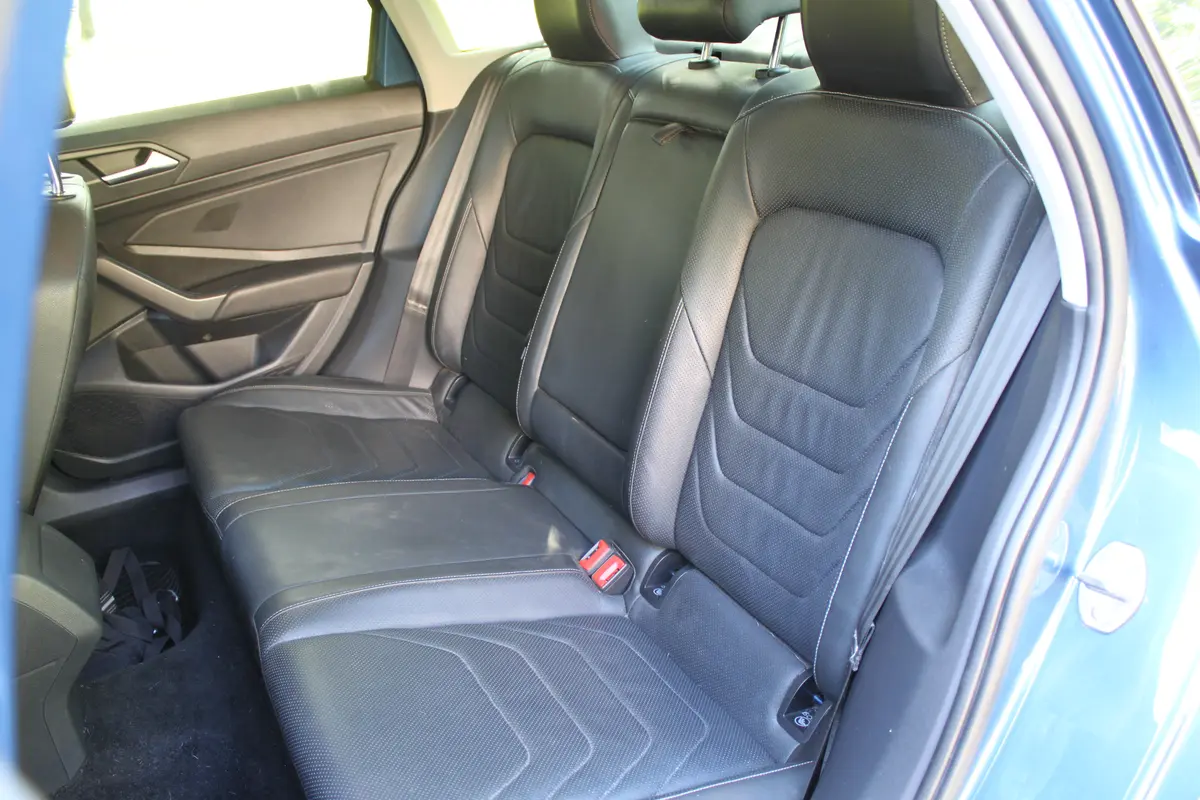 Mira esta publicación de Volkswagen Vento 2019 en Motordil